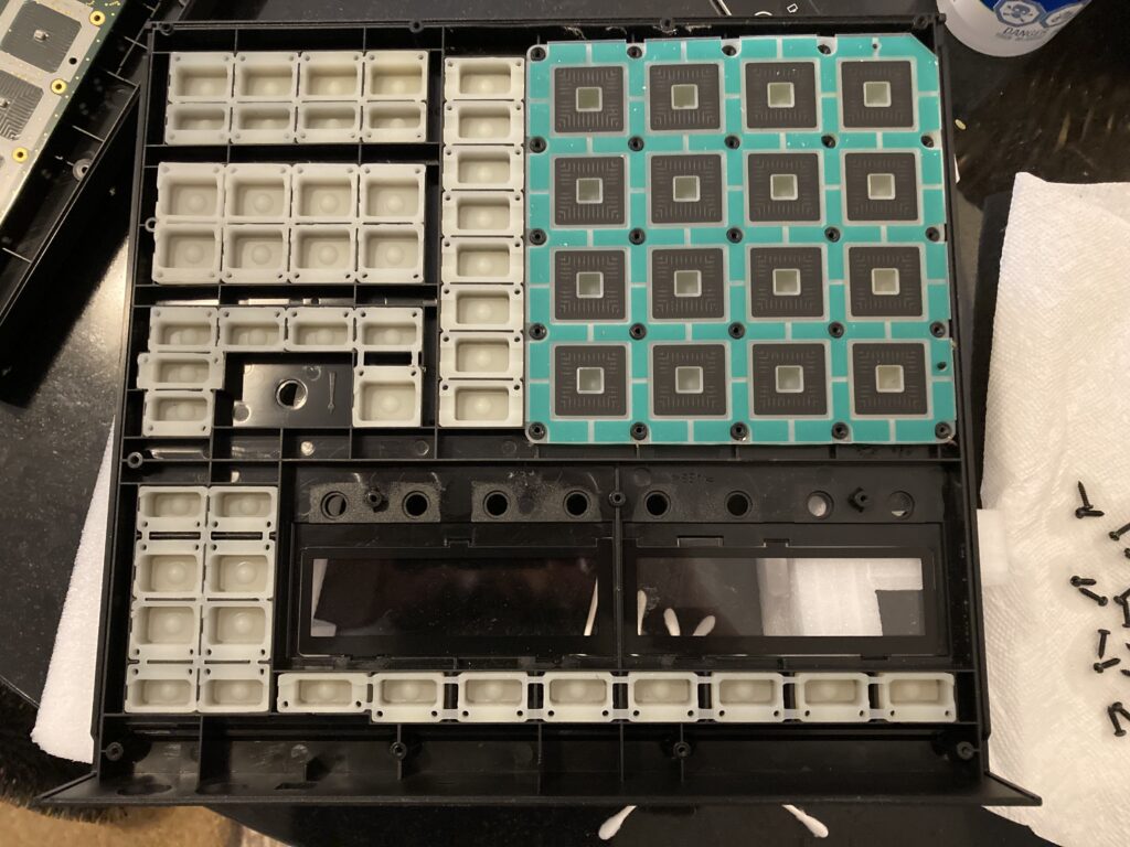 Disassembled Maschine MK2